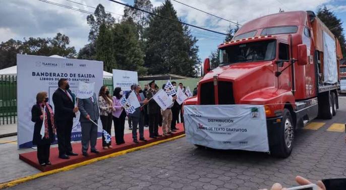 Comienza la entrega de un millón 665 mil 572 libros para alumnos de educación básica en el Estado