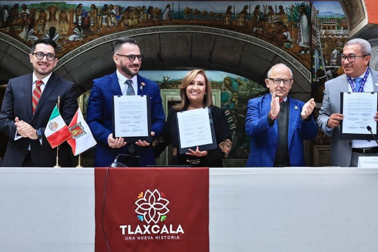 Encabezó Gobernadora firma de  “Declaración por Tlaxcala”