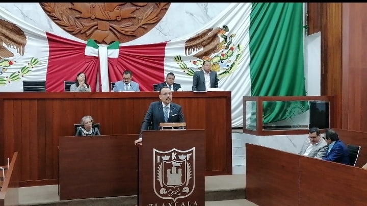 Pide Cambrón desaparición de ayuntamiento de Zacatelco