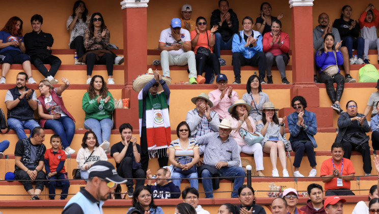 EL VOLEIBOL TAMBIÉN ES UN DEPORTE QUE ATRAE MIRADAS, FANÁTICOS Y SUEÑOS