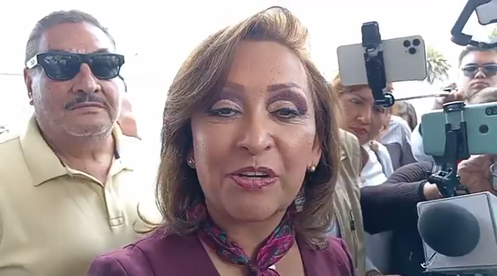 Reconoció Lorena Cuéllar el trabajo de AMLO con programas en beneficio de la población.